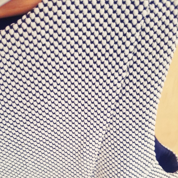 Peplum top - Picture 6 of 7